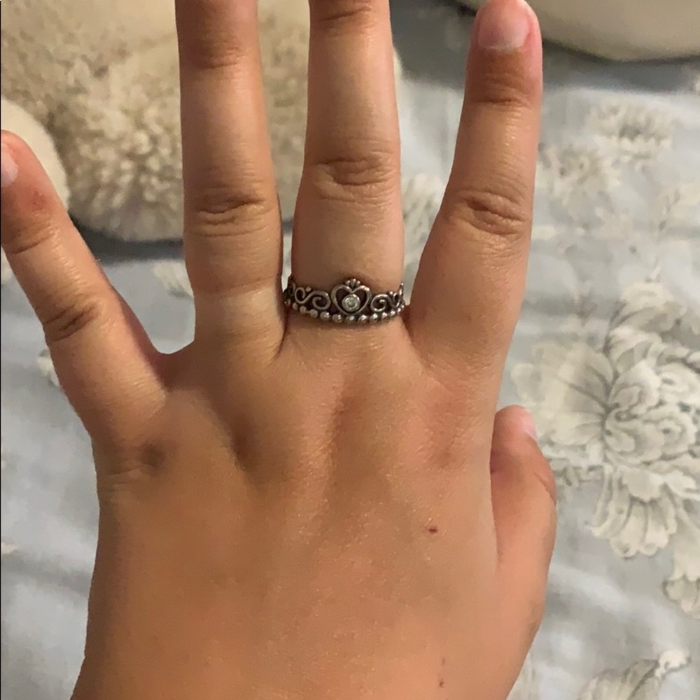 Pandora ring